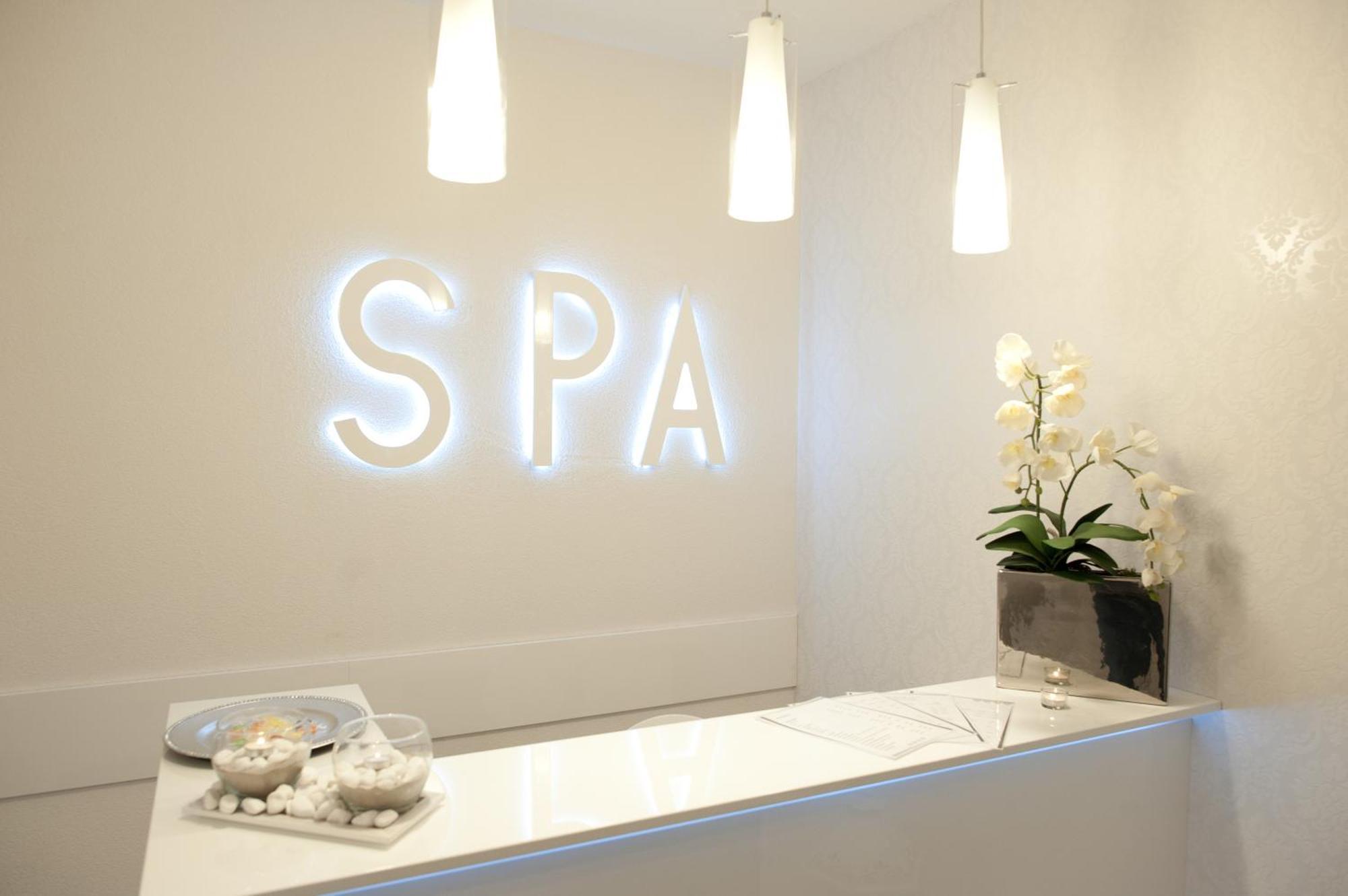 Cristal Spa جيفيجينا المظهر الخارجي الصورة